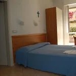Guest house Casa Religiosa Di Ospitalita Nazareno 3*