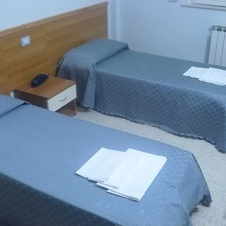 بيت ضيافة Casa Religiosa Di Ospitalita Nazareno 3*