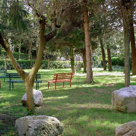 بيت ضيافة Casa Religiosa Di Ospitalita Nazareno 3*