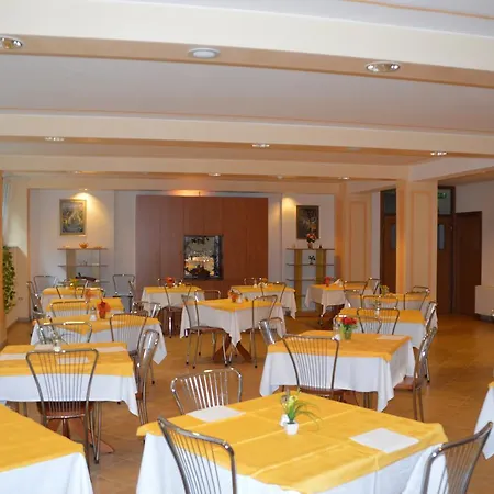 بيت ضيافة Casa Religiosa Di Ospitalita Nazareno 3*