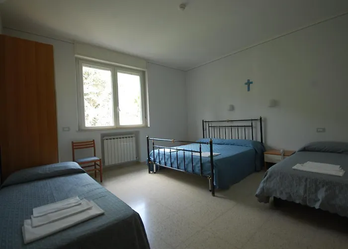 Affittacamere Casa Religiosa Di Ospitalità Nazareno Spoleto