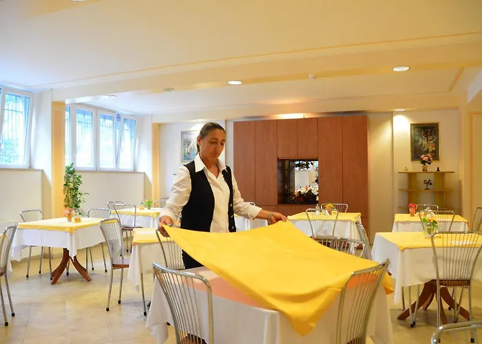 Casa Religiosa Di Ospitalità Nazareno Spoleto